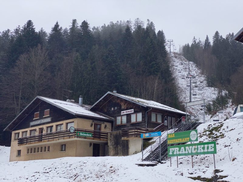 Driving to the Alps. Image © PlanetSKI